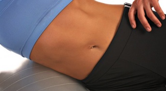 Why after crunches my ribs hurt