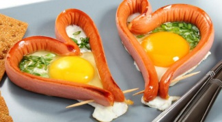 Как необычно подать яичницу на завтрак