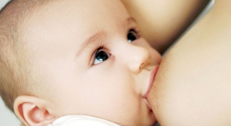 Benefits and harms of breast feeding a child up to 4 years