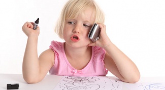 Зачем ребенку мобильный телефон в детском саду