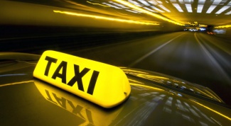 Как устроиться на работу в такси