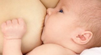 How does an Allergy to breast milk