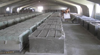 How much time is needed for complete curing of the concrete