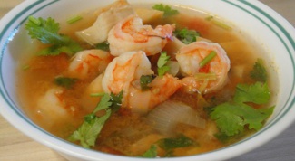 Остро-кислый суп "Tom Yam"