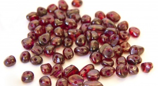 What are the signs of the Zodiac, perfect garnet