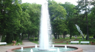 Когда в Москве включают фонтаны