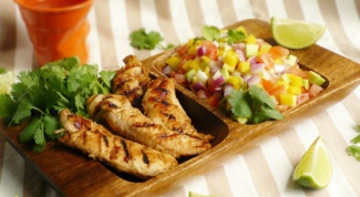 Chicken breast with Indian salsa