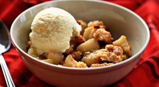 Как приготовить вкуснейший десерт с яблоками и орехами