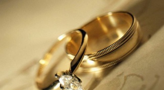 What to do with that wedding ring after a divorce