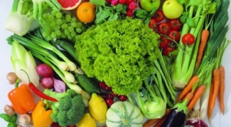 What foods are rich in lutein