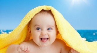 Солнечный ожог у ребенка: что делать, если младенец обгорел