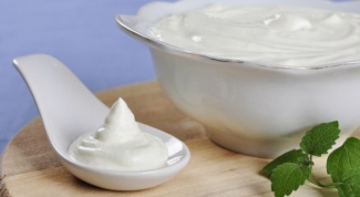 How to distinguish genuine from the fake sour cream