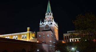 Какая башня Кремля самая высокая