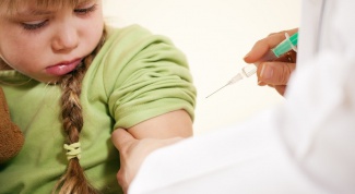 Как часто нужно делать прививки от дифтерии
