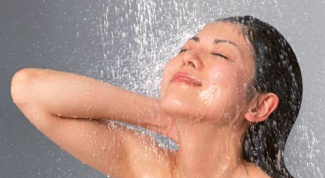 Какой душ принимать в жару
