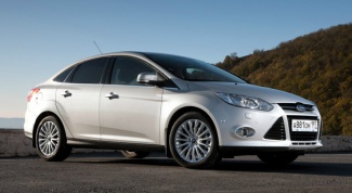 What is the fuel consumption of Ford Focus