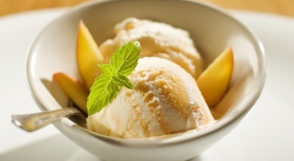Йогуртовое лимонно-имбирное мороженое