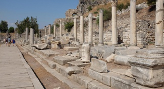 Чем знаменит храм Артемиды в турецком городе Сиде