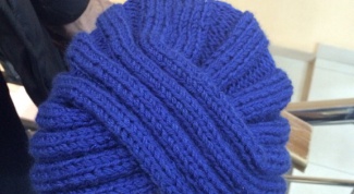How to knit a hat-a turban is easy and simple