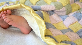 Как выбрать одеяло малышу?