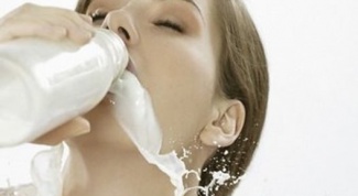 Is it harmful to drink milk to adults?