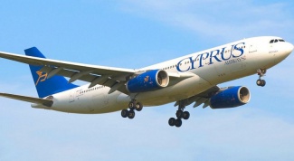 How to fly to Cyprus from Moscow