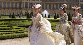 How to sew a dress of the 18th century