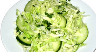 Как приготовить нежный салат из свежей капусты