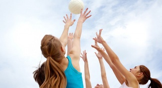 Какие бывают спортивные игры с мячом