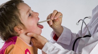 As the child to remove the tonsils 