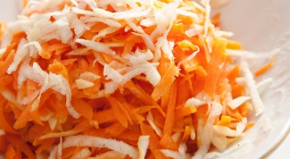 Как приготовить салат из моркови, яблока и хрена 