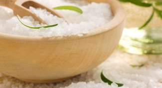 Как использовать морскую соль для ухода за кожей