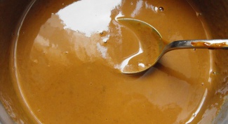 The recipe of the cream from boiled condensed milk