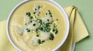 Как приготовить суп-пюре из цветной капусты с крутонами