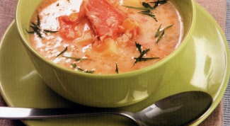 Суп из копченой рыбы с кукурузой по-гречески