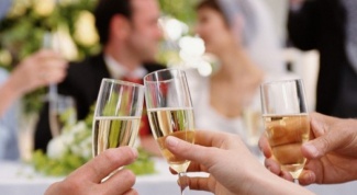 Как свидетелю говорить тост на свадьбе