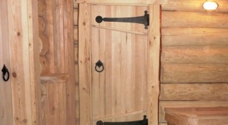 Как утеплить деревянную дверь