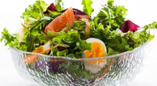 How to cook salad of lettuce