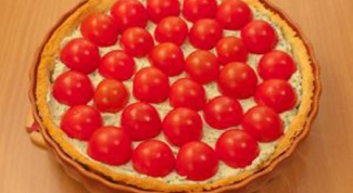 Как приготовить пирог с рикоттой и томатами