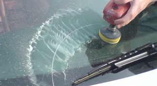 Get rid of scratches on car glass