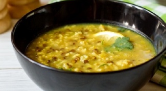 Суп из риса, чечевицы с добавлением лимона