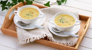Крем-суп с грибами и гренками