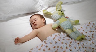 Учим ребенка спать отдельно