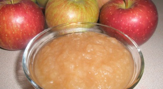 How to make applesauce at home