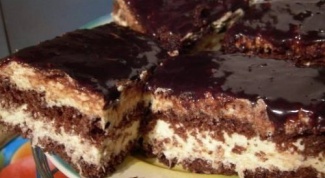 Шоколадный торт с кокосовым безе