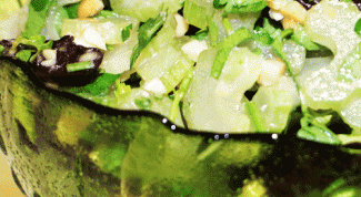 Салат из овощей и бобовых