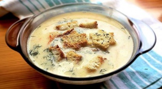 Ароматный сырный суп по-французски