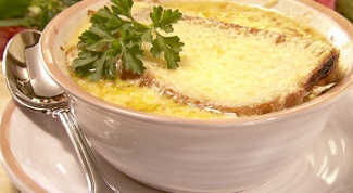Французский луковый суп в мультиварке