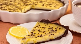 Как приготовить шоколадный торт с лимонным кремом