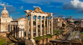 Римский форум – когда-то здесь жизнь била ключом